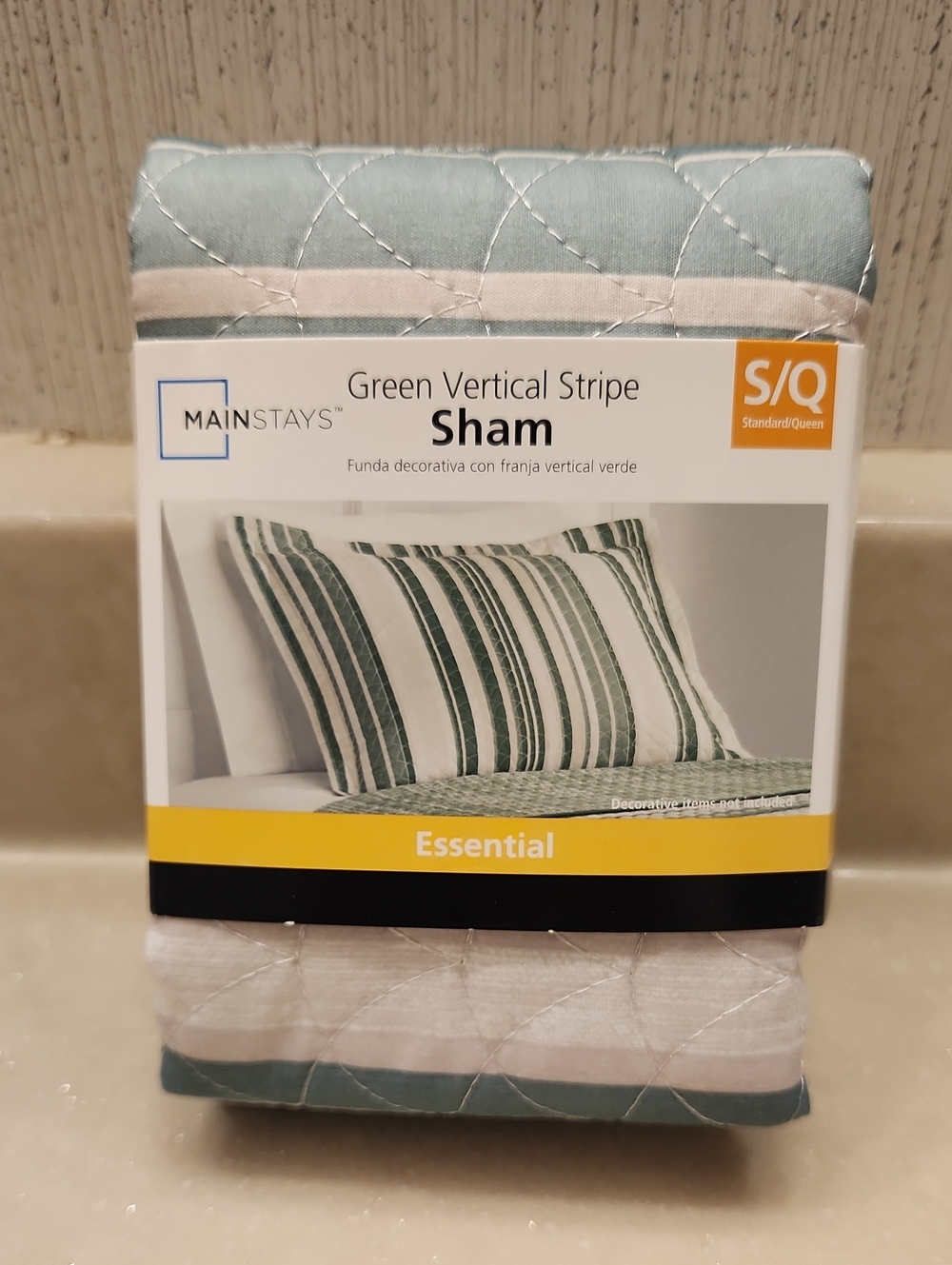 Mainstays Green and White Vertical Stripe Pillow Sham - Standard/Queen NWOT
